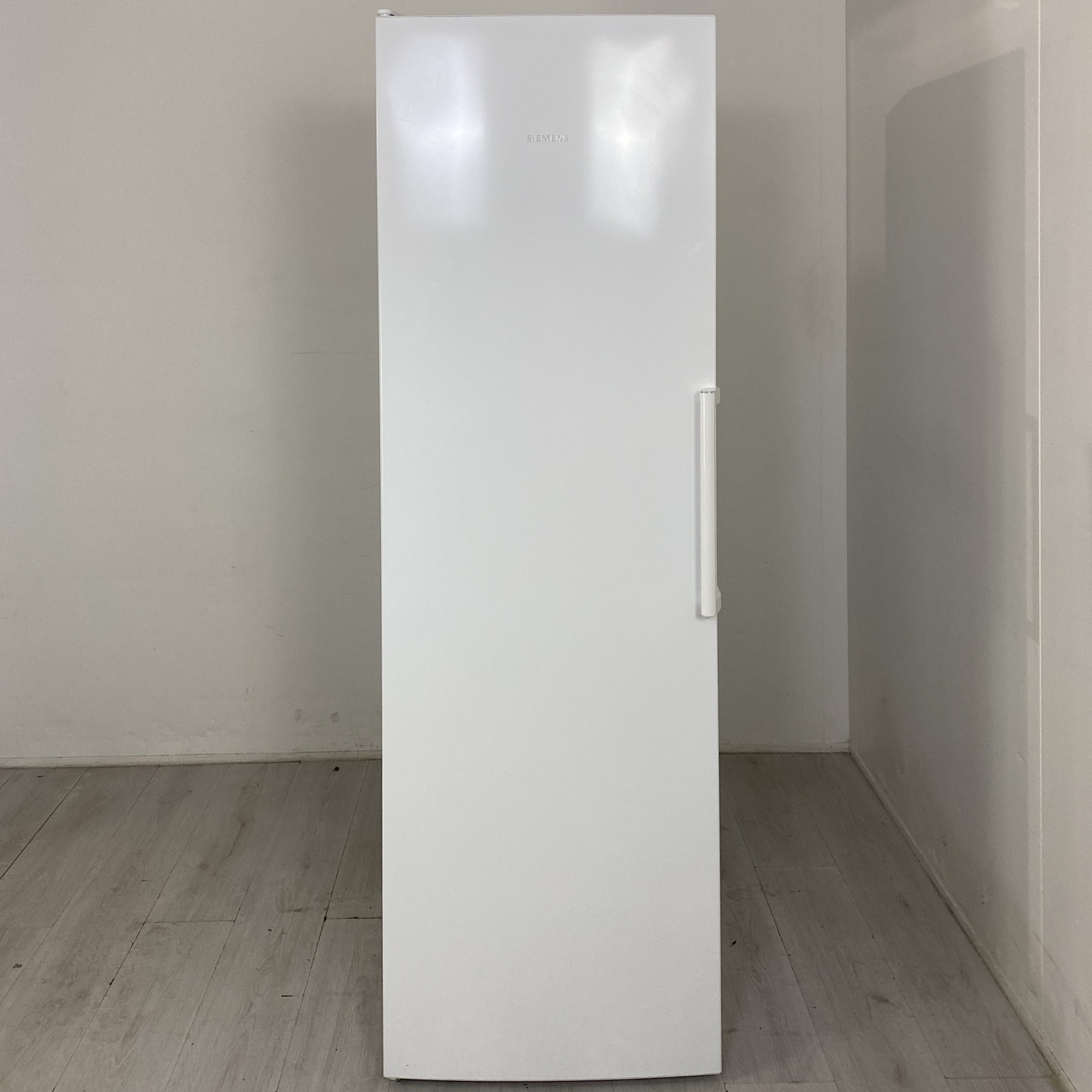 SIEMENS Frysskåp GS36NVW30 W9213