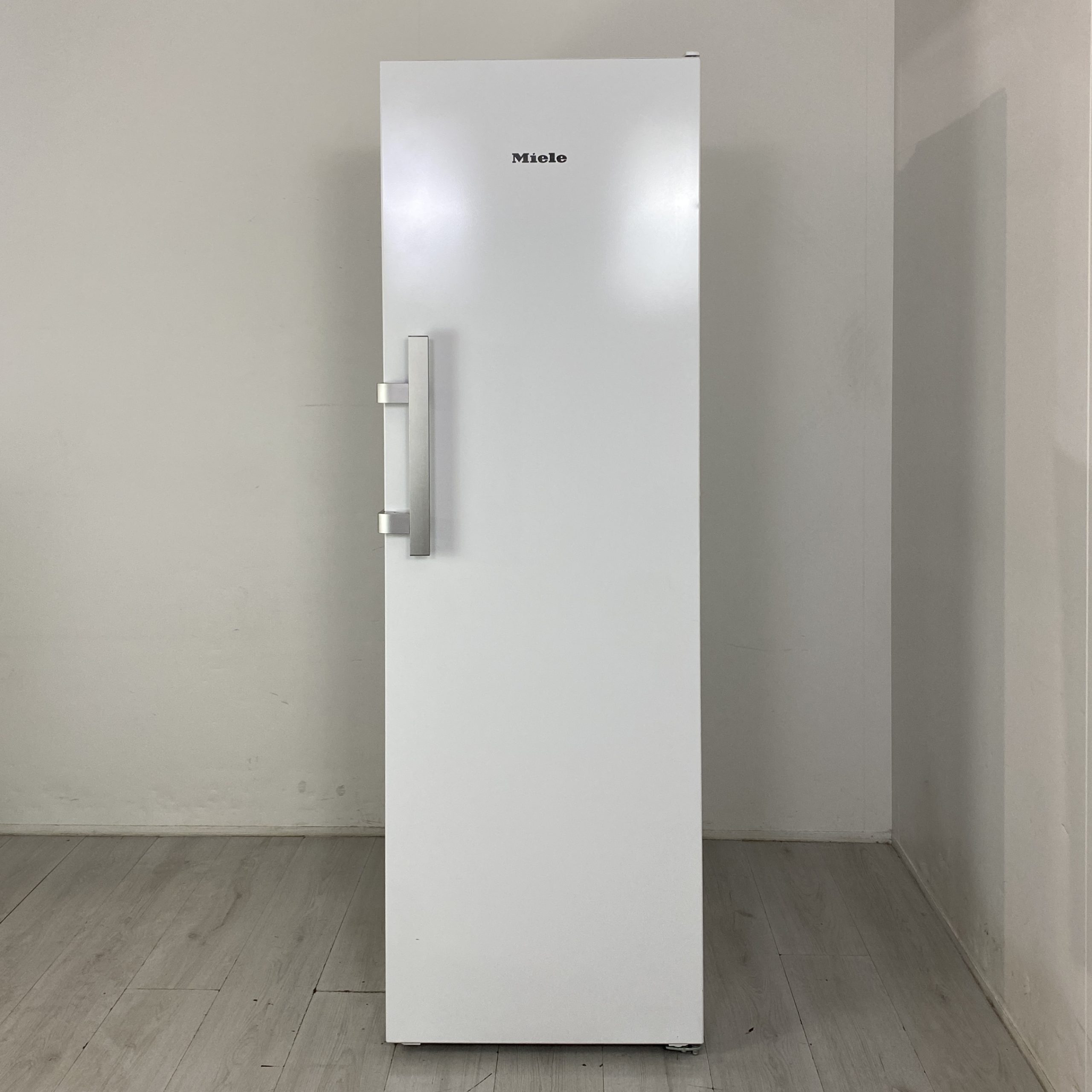 MIELE Kylskåp K28202DWS W9331