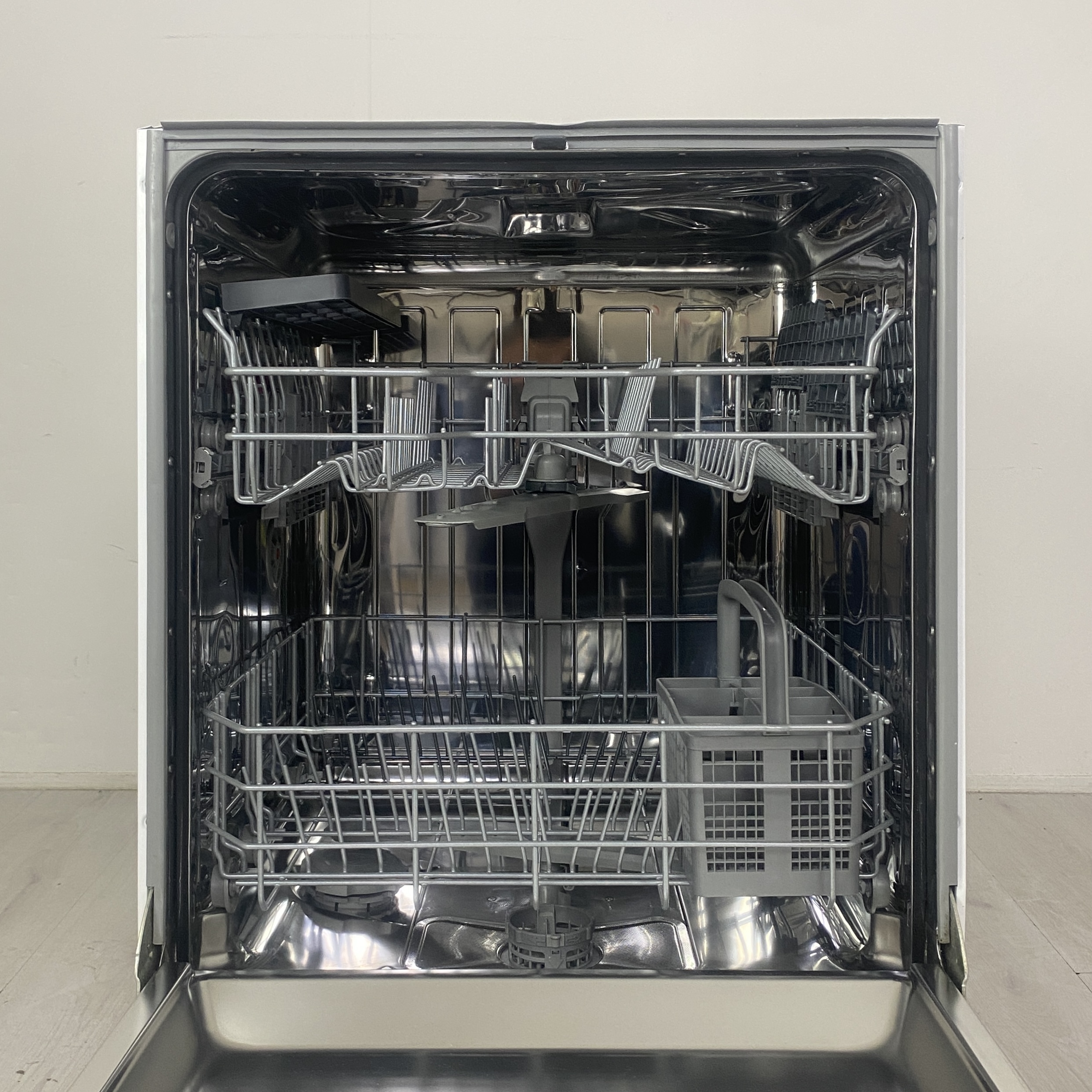 BLOMBERG Diskmaskin GUN16S10W2 W9415 - Bild 2