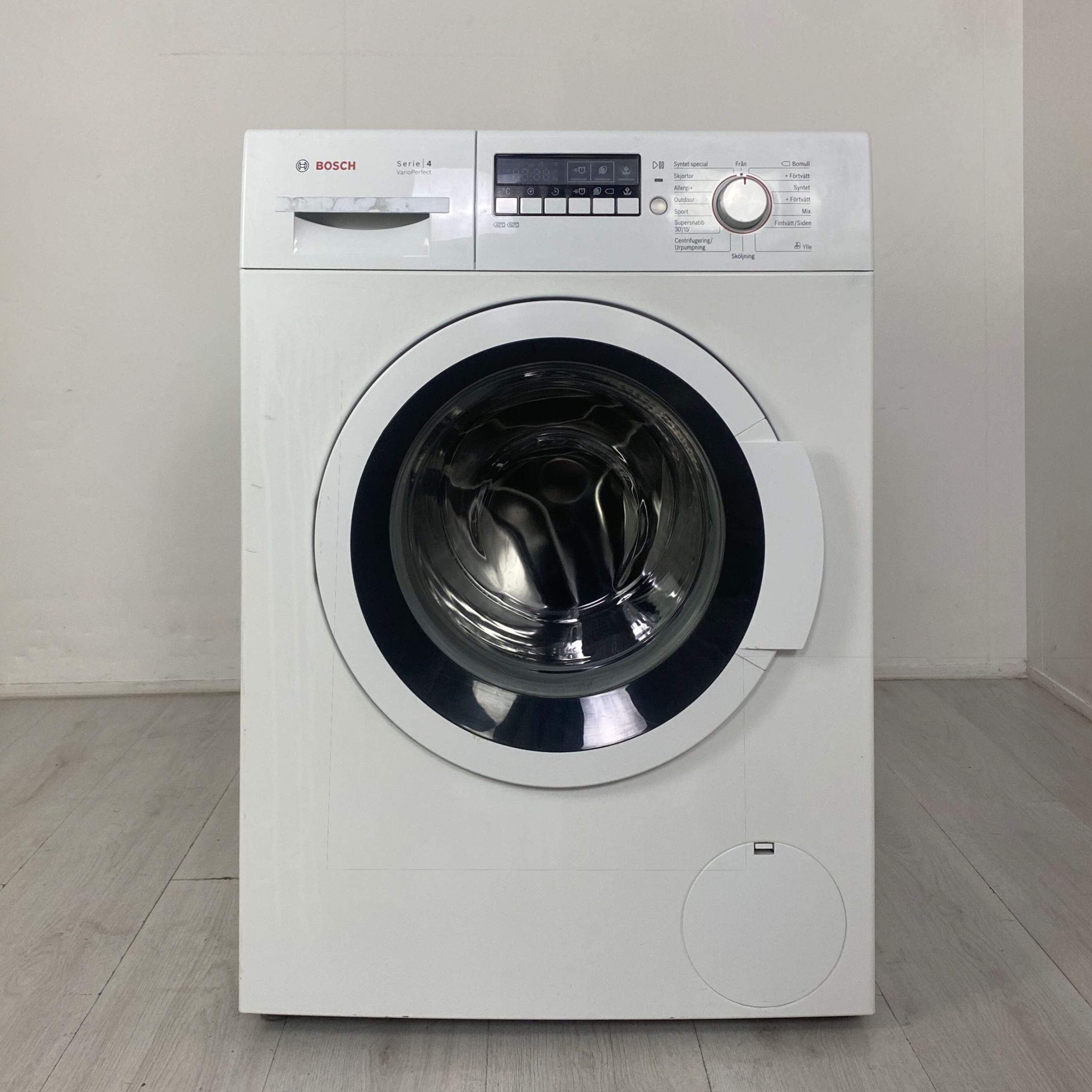 BOSCH Tvättmaskin WAK28267SN W9500