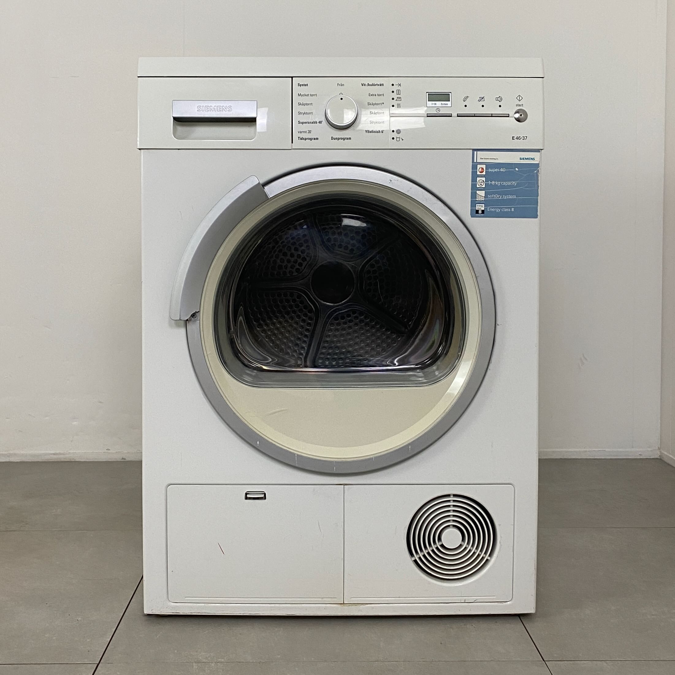 SIEMENS Torktumlare WT46E370SN K1493