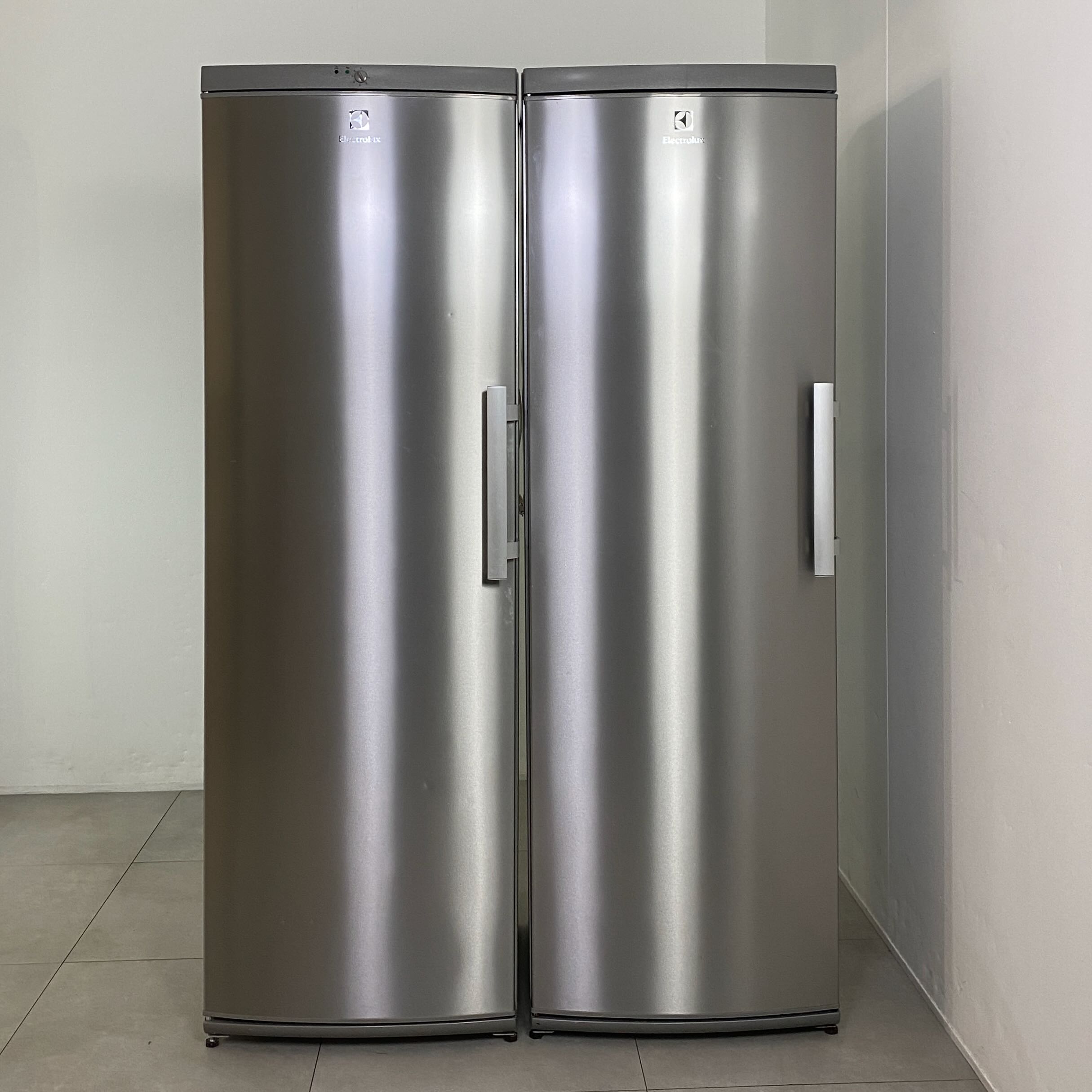 ELECTROLUX Kyl/Frys-Set ERF4115DOX/EUF2702DOX K1866