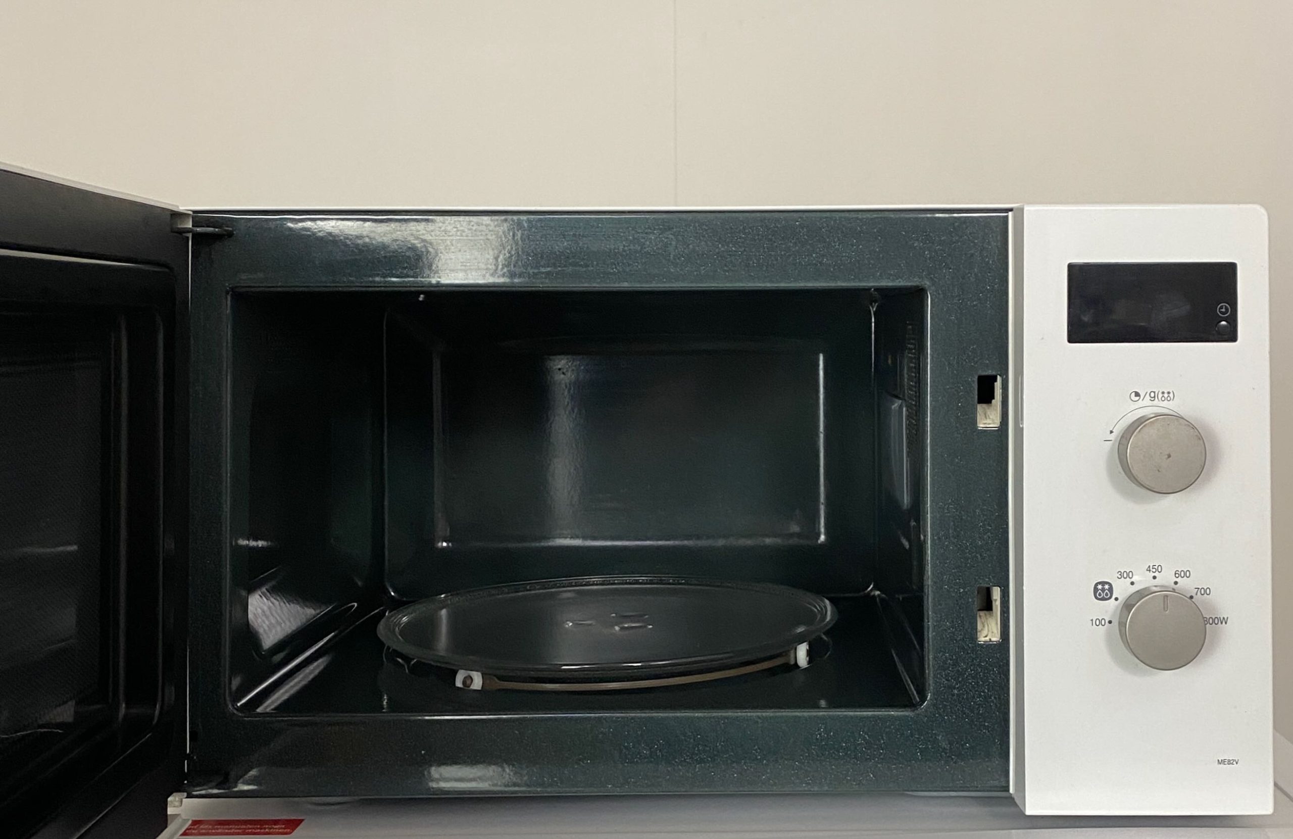 SAMSUNG Mikrovågsugn ME82V K2592 - Bild 2
