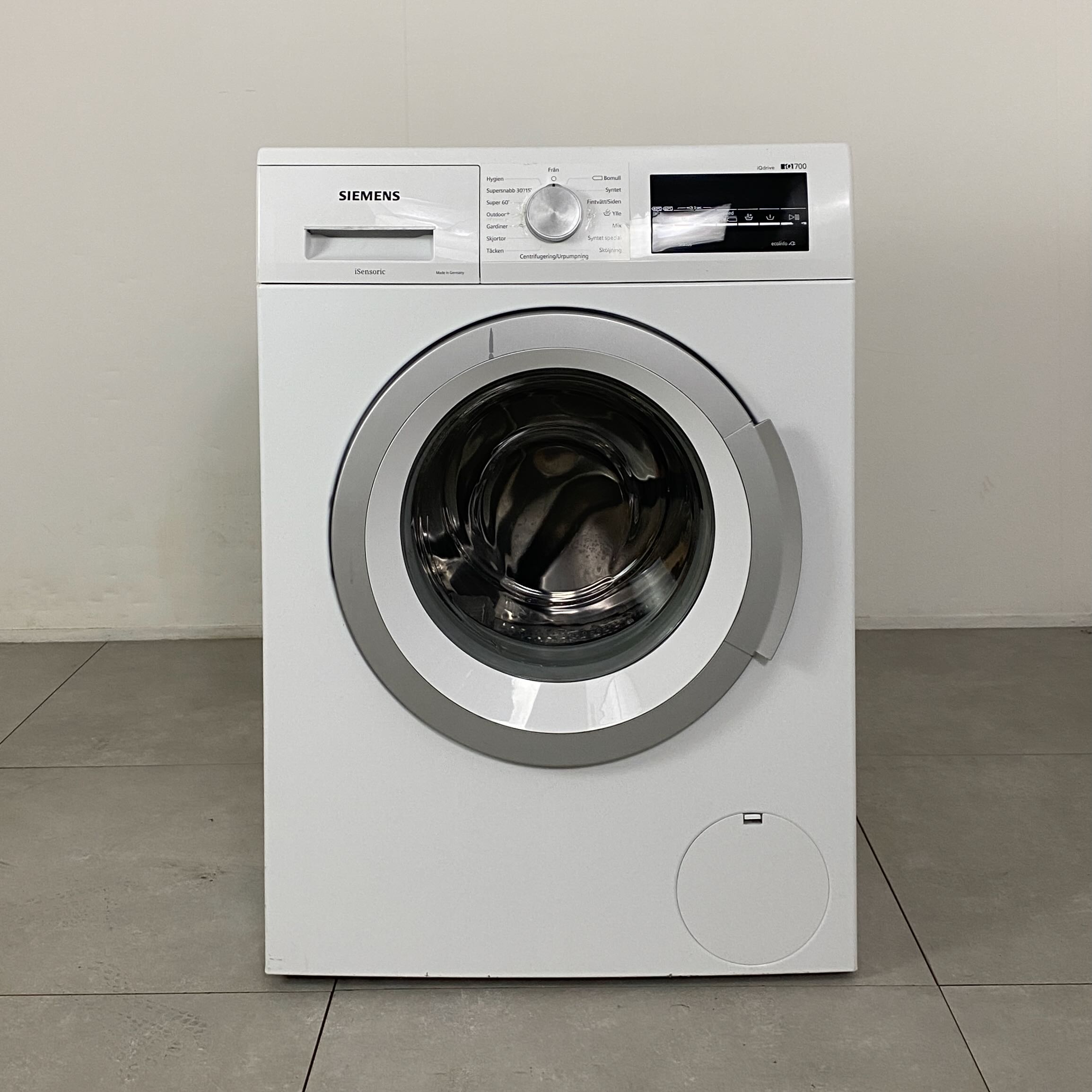 SIEMENS Tvättmaskin WM16T4E8DN K2598