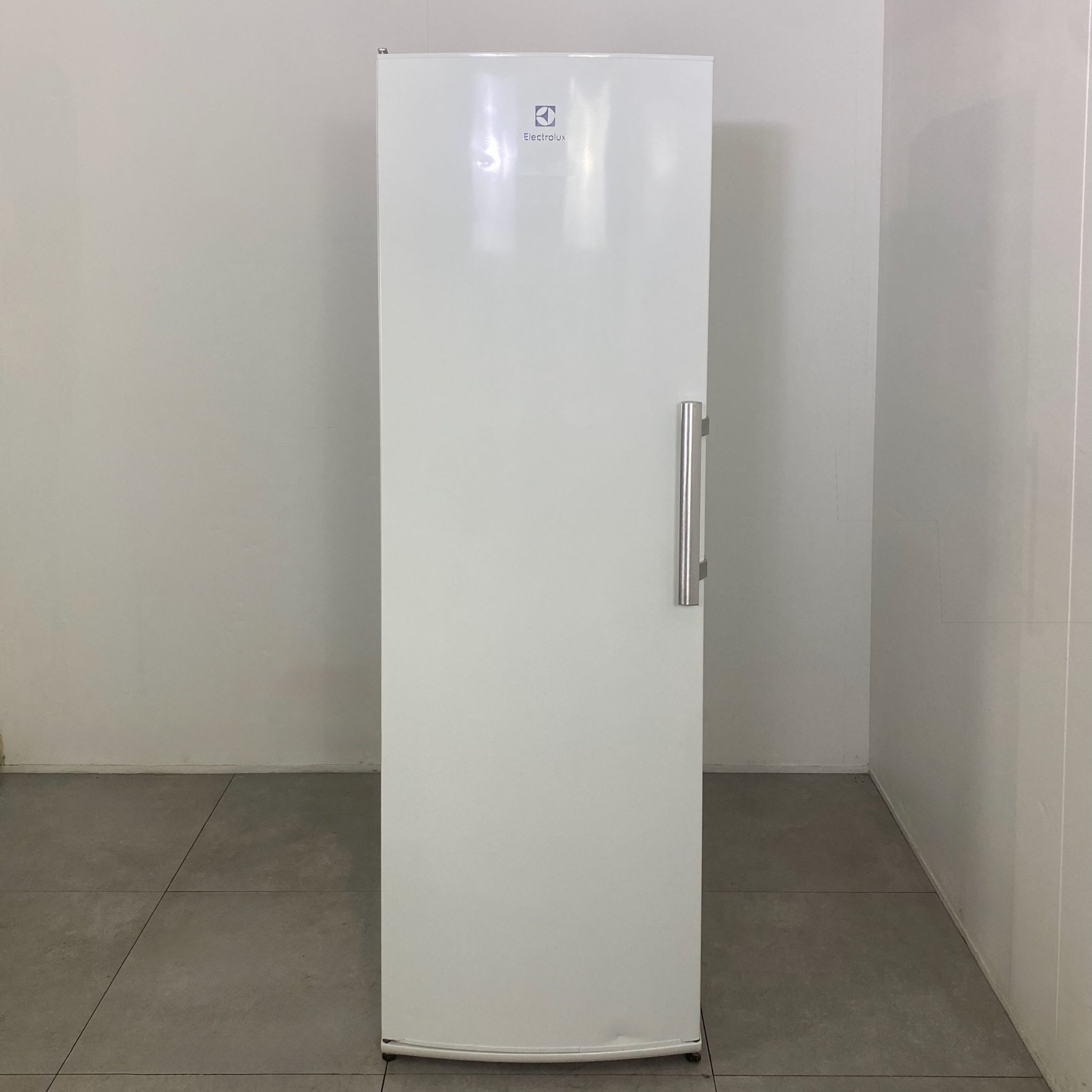 ELECTROLUX Kylskåp LRS1DF39W K2628