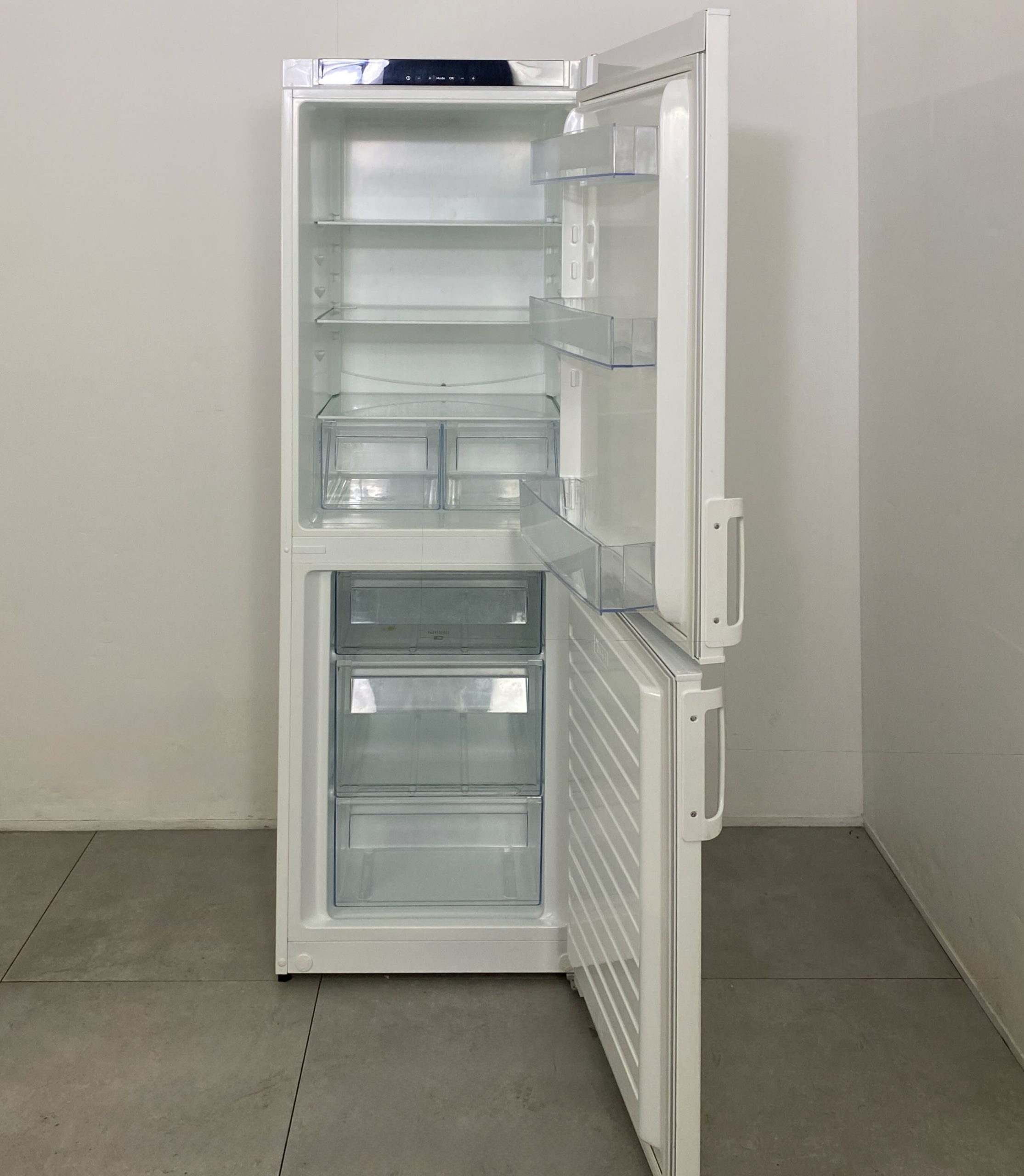 ELECTROLUX Kyl/frys-kombi KNT3LF31W2 K2672 - Bild 2
