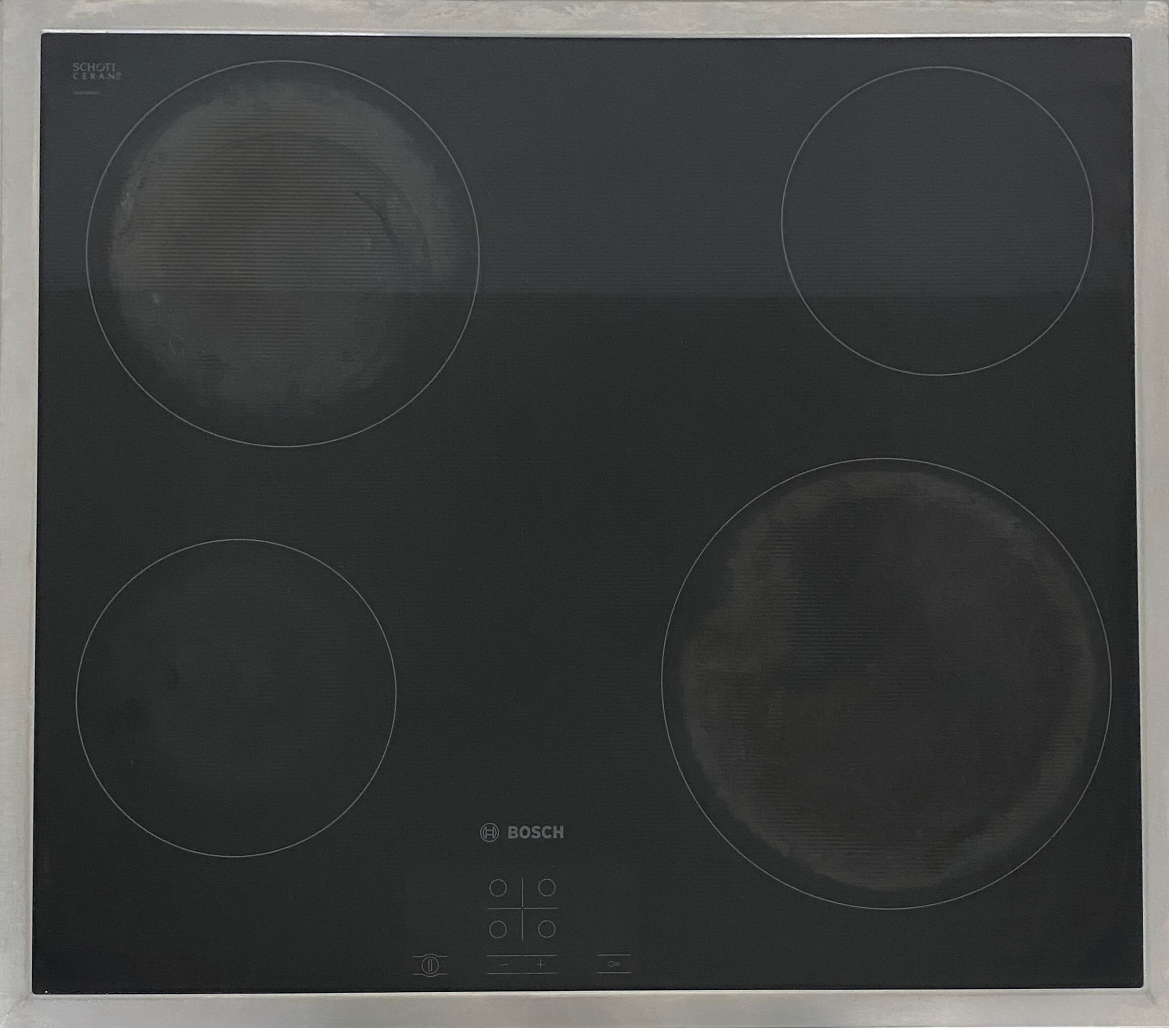 BOSCH Keramiskhäll PKE645D17 K2814