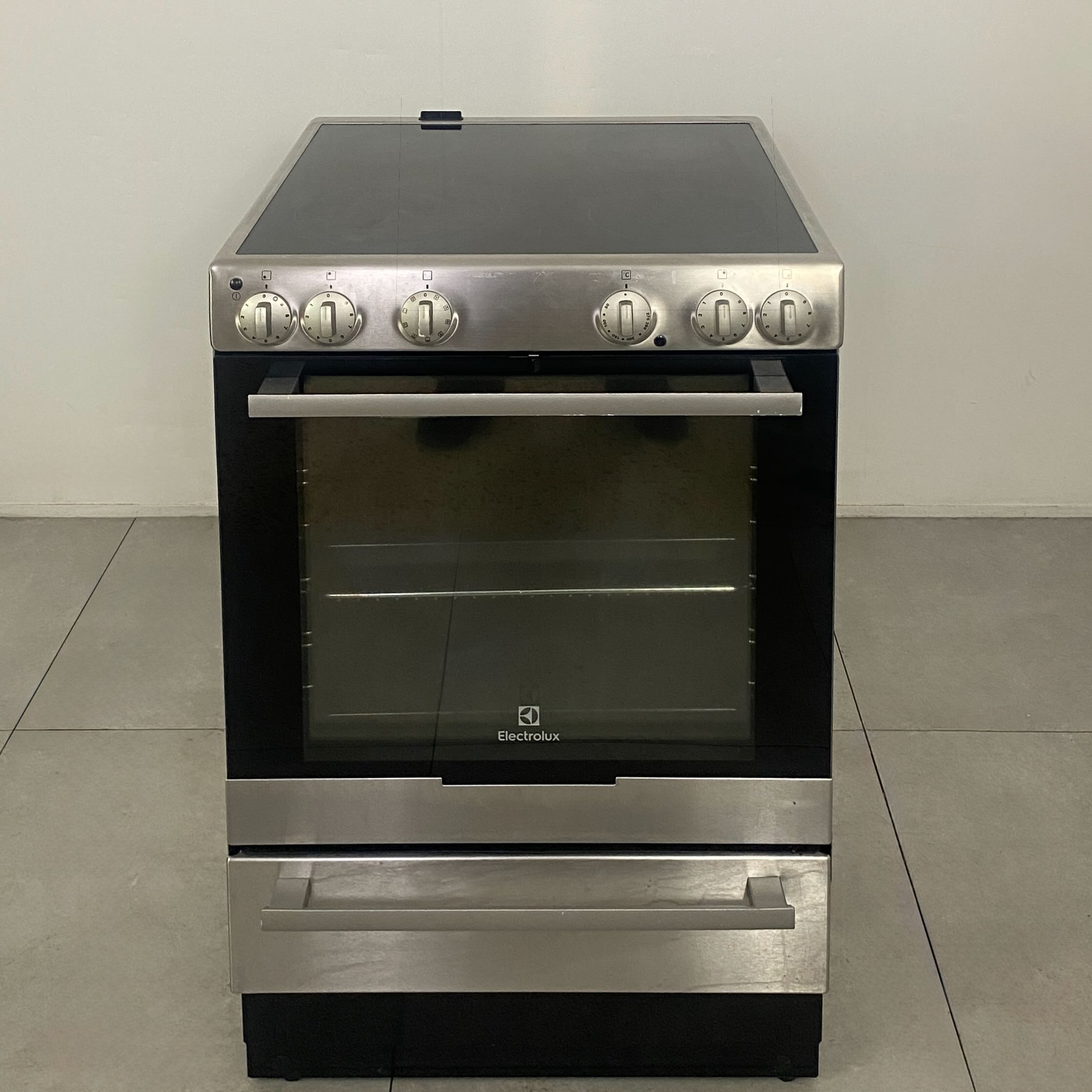ELECTROLUX Spis EKC6051BOX K2751