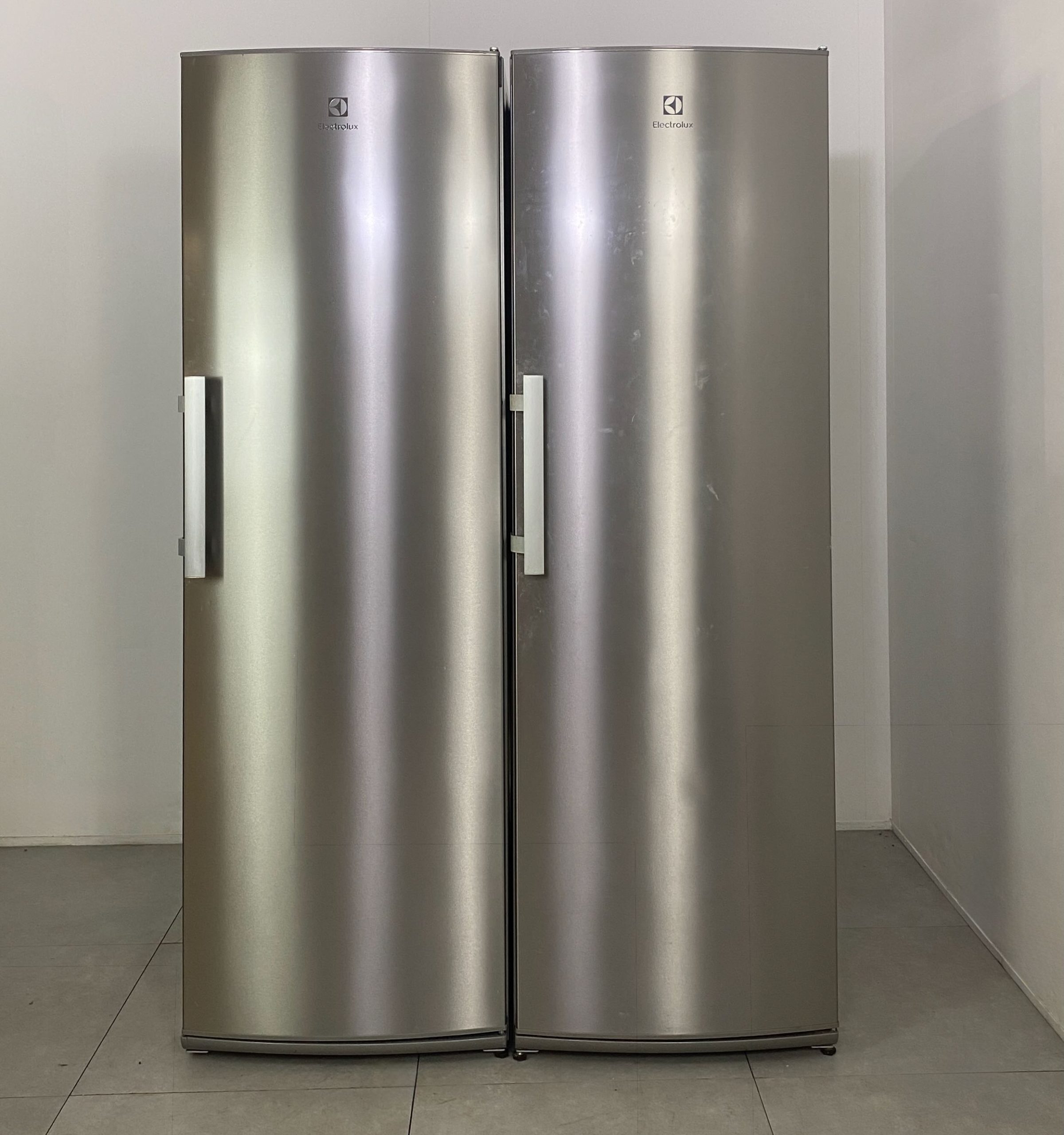 ELECTROLUX Kyl/frys-set ERF4114AOX/EUF2745AOX K2775