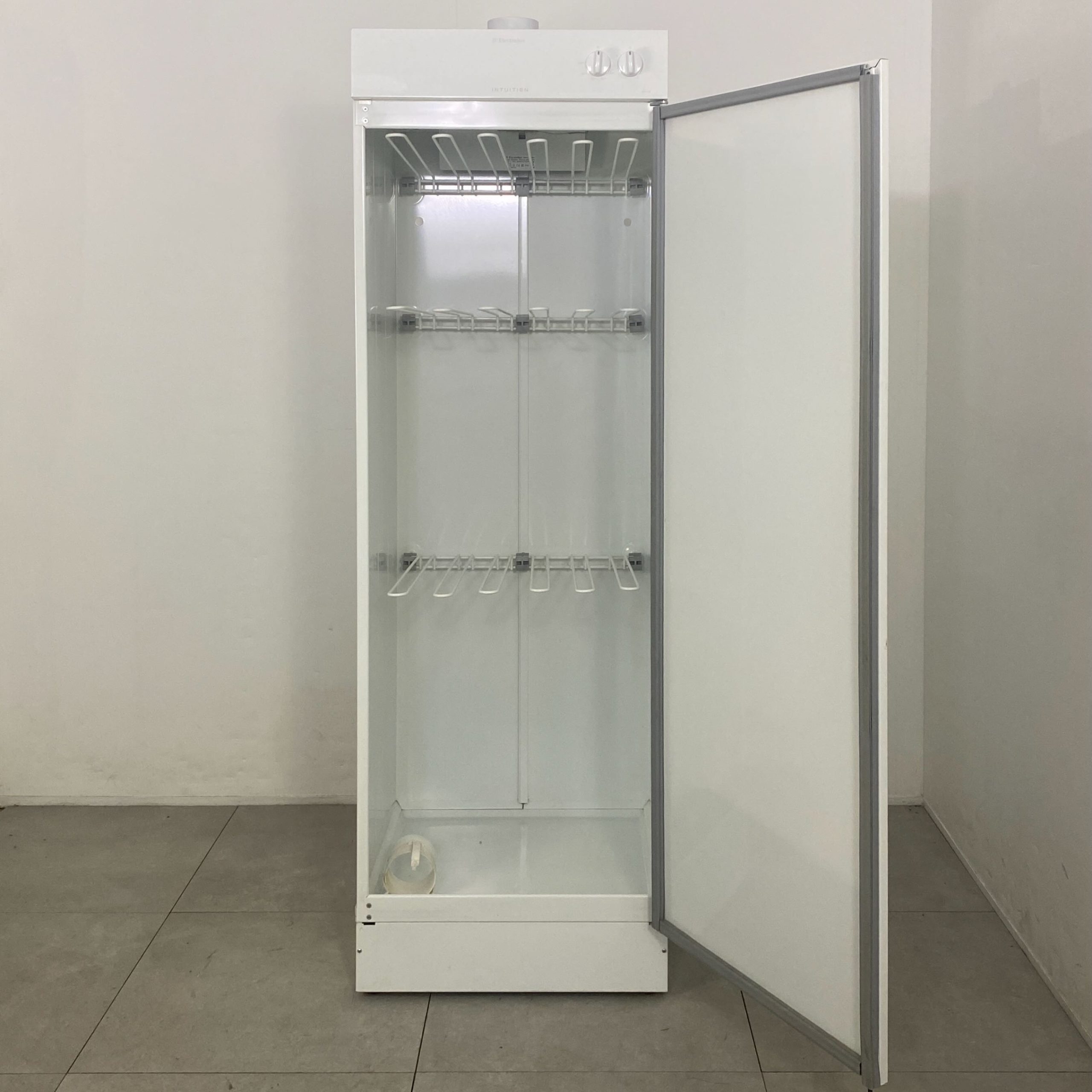 ELECTROLUX Torkskåp EDD2400 K2945 - Bild 2