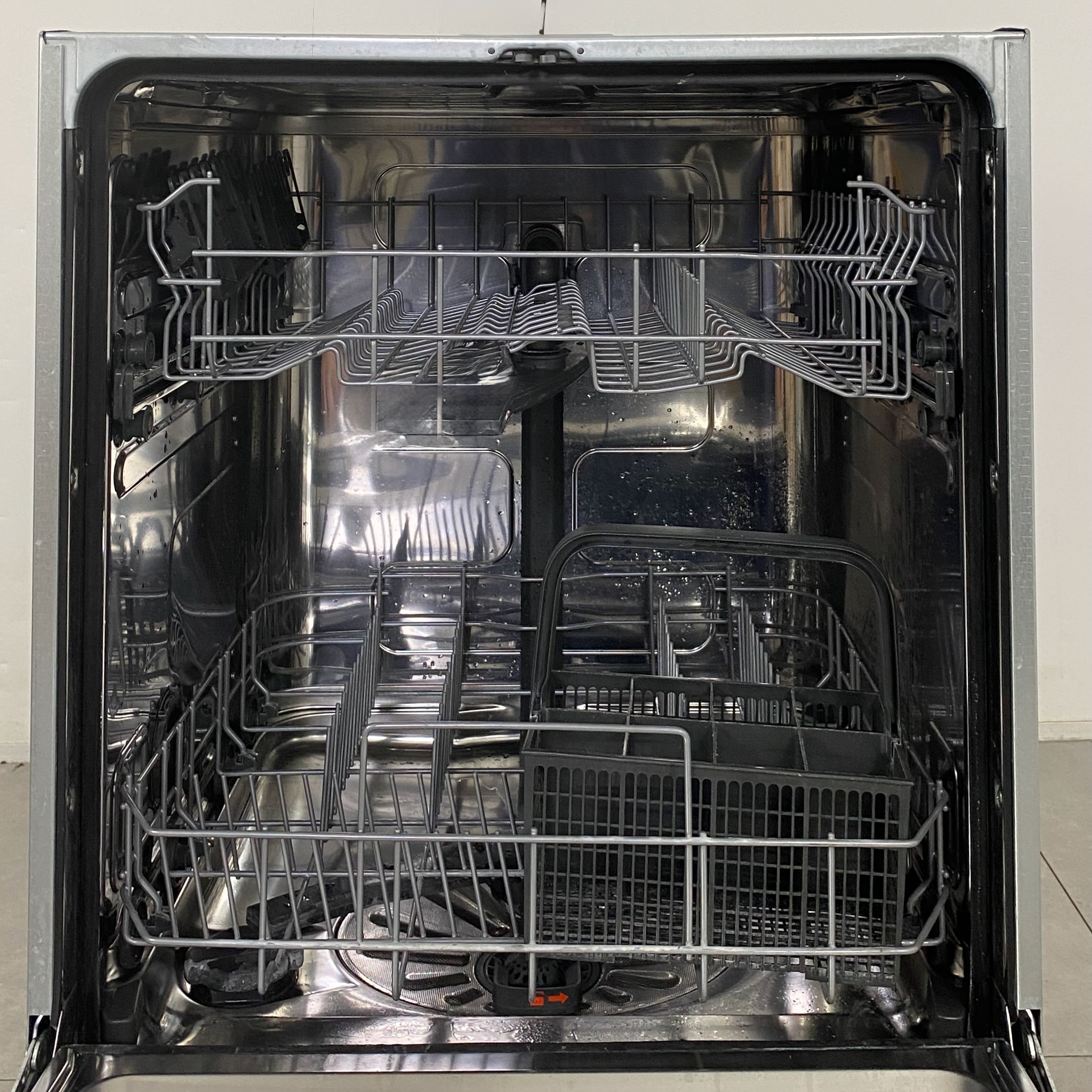 ELECTROLUX Integrerad diskmaskin EEA27410L K2902 - Bild 2